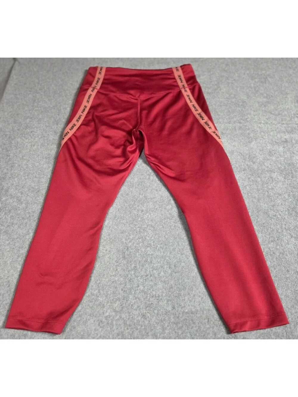 NIKE ONE Women's M Medium Mid-Rise Cropped 7/8 Tights Red DD1813-615 Dri-FIT Gym